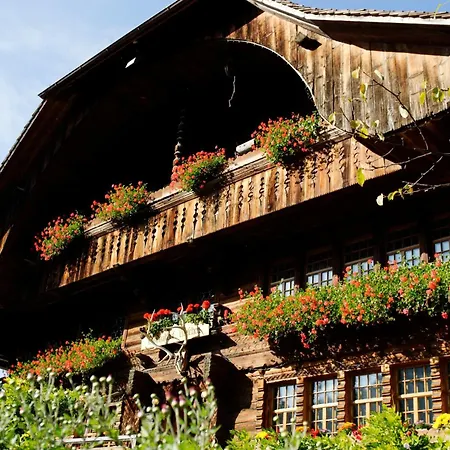 Hotel Restaurant Hirschen 2*