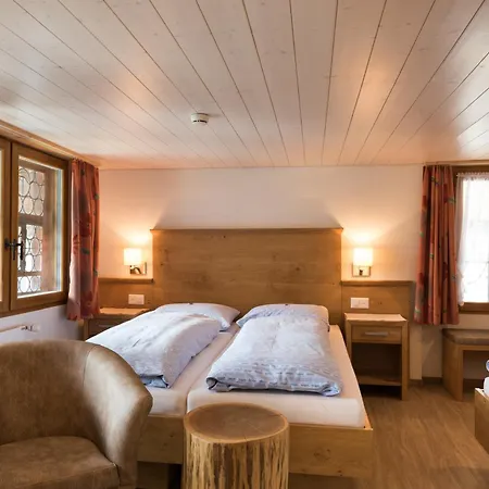 Restaurant Hirschen Hotel 2*